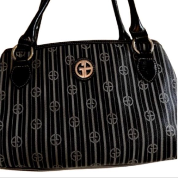Giani Bernini Signature  Satchel - Picture 1 of 14